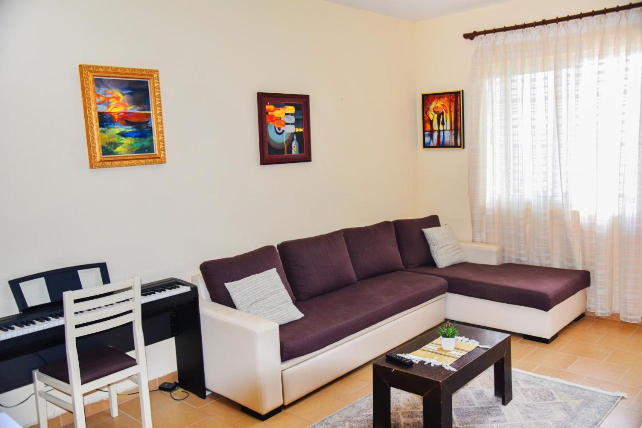 White Sea View Apartment Velipojë Exterior foto